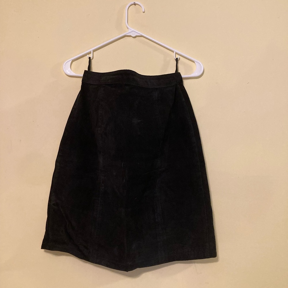 Global Identiy GIII Genuine Leather Suede skirt - 7/8 Black